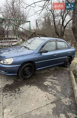 Седан Kia Rio 2002 в Фастові