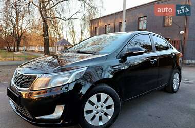 Седан Kia Rio 2011 в Шостке