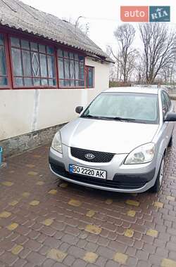 Седан Kia Rio 2008 в Тернополі