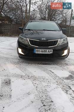 Хэтчбек Kia Rio 2012 в Подольске