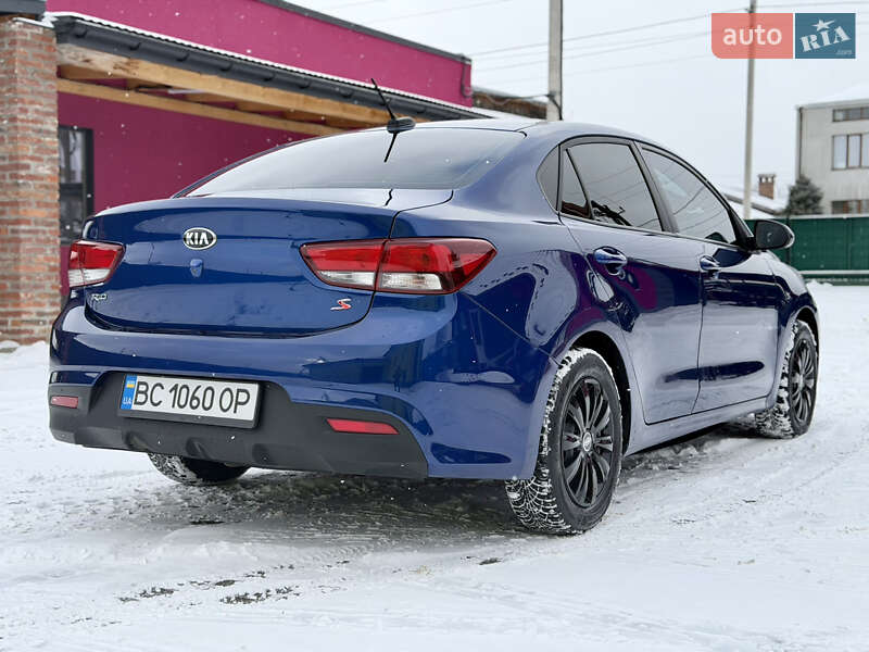 Седан Kia Rio 2019 в Львові