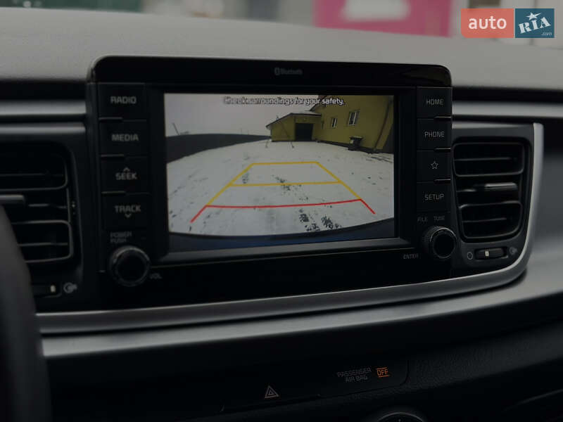 Седан Kia Rio 2019 в Львові