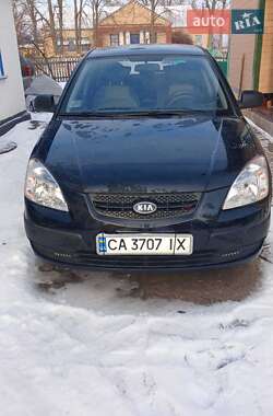 Хэтчбек Kia Rio 2009 в Чернобае
