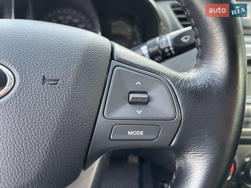 Седан Kia Rio 2013 в Виннице фото 41 Седан Kia Rio 2013 в Виннице