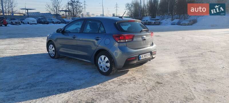 Хетчбек Kia Rio 2019 в Києві фото 5 Хетчбек Kia Rio 2019 в Києві