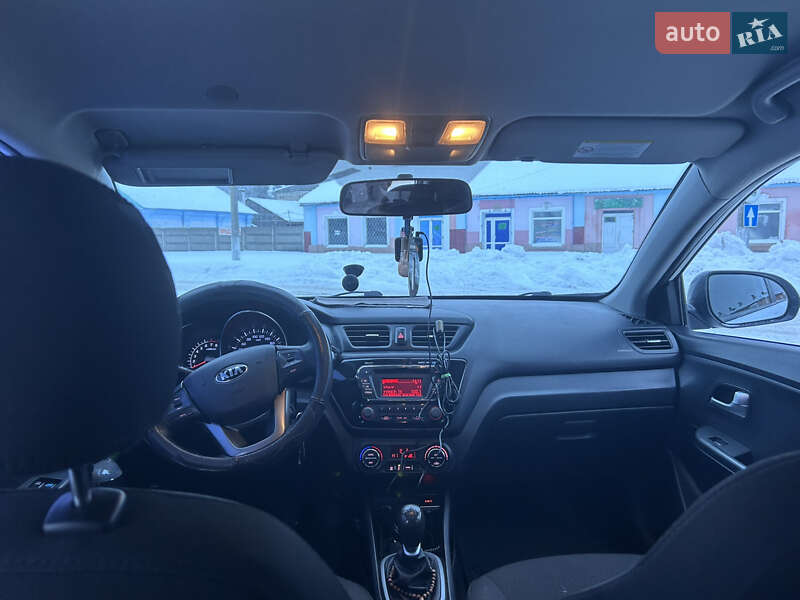 Седан Kia Rio 2013 в Овруче фото 6 Седан Kia Rio 2013 в Овруче