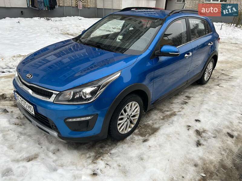 Хэтчбек Kia Rio 2018 в Новояворовске фото 4 Хэтчбек Kia Rio 2018 в Новояворовске