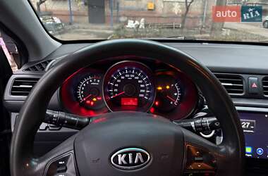 Седан Kia Rio 2012 в Днепре