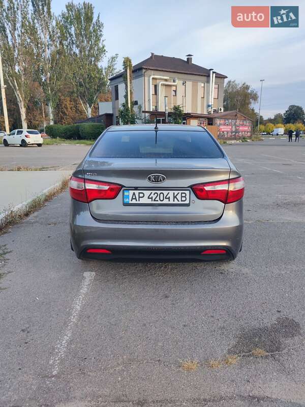 Седан Kia Rio 2012 в Запорожье