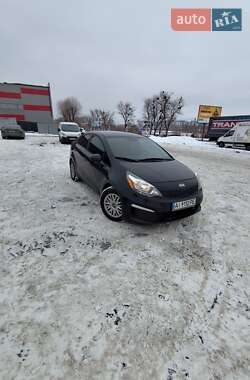 Седан Kia Rio 2016 в Киеве