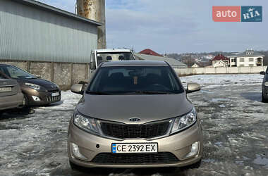 Седан Kia Rio 2012 в Чернівцях