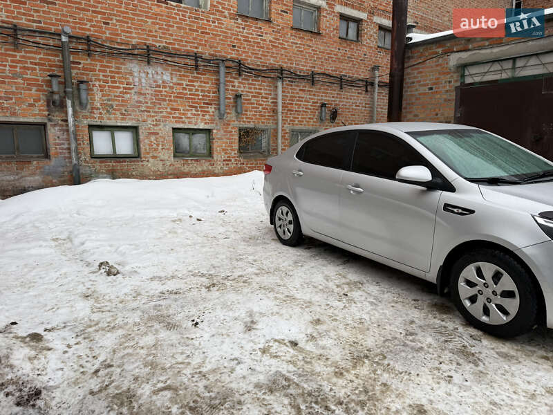 Седан Kia Rio 2012 в Харькове