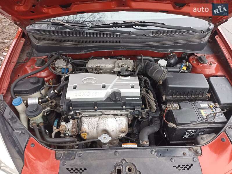 Хэтчбек Kia Rio 2008 в Лубнах