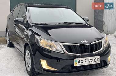 Седан Kia Rio 2013 в Вінниці