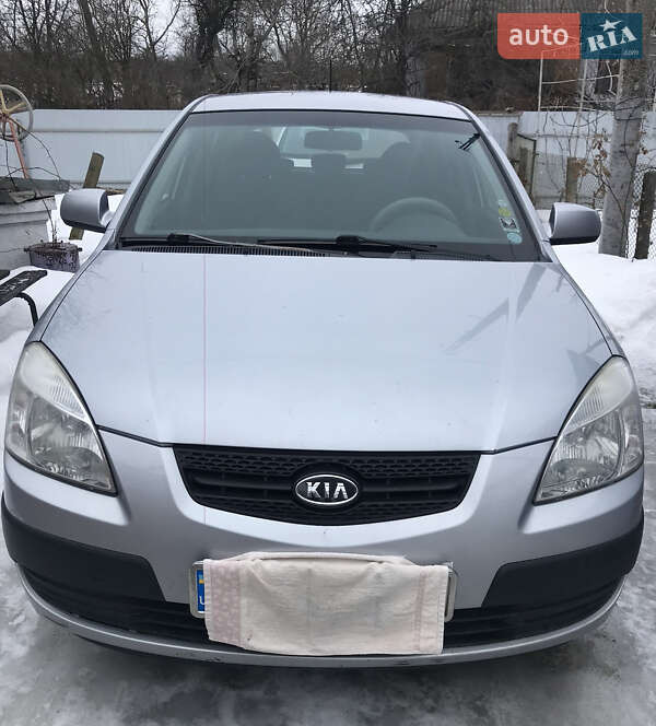 Хэтчбек Kia Rio 2006 в Турбовом фото 2 Хэтчбек Kia Rio 2006 в Турбовом
