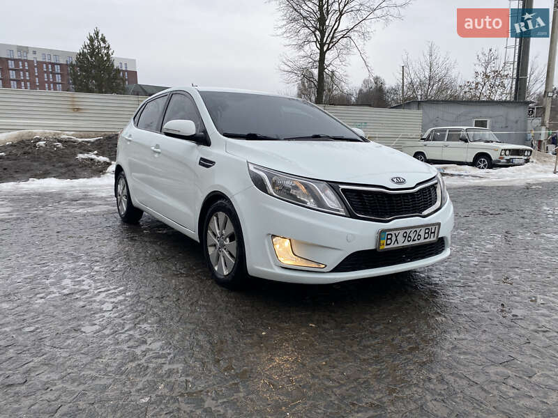 Хэтчбек Kia Rio 2012 в Хмельницком фото Хэтчбек Kia Rio 2012 в Хмельницком