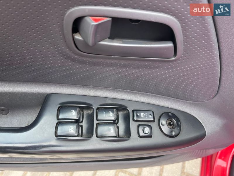 Седан Kia Rio 2011 в Николаеве