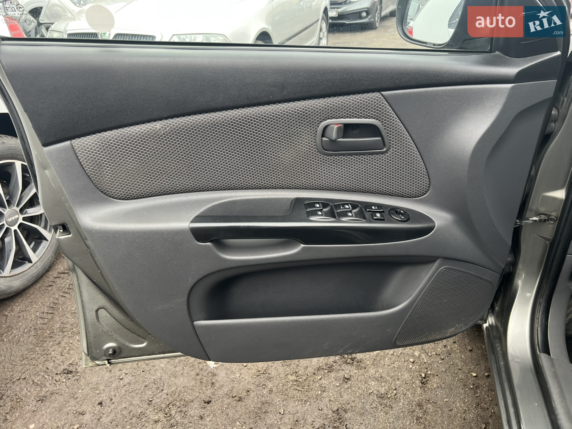 2010 Kia Rio - мініатюра 11