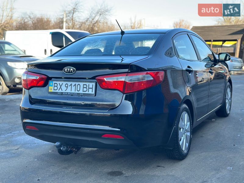 Седан Kia Rio 2012 в Хмельницком