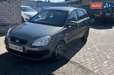 Хетчбек Kia Rio 2006 в Черкасах