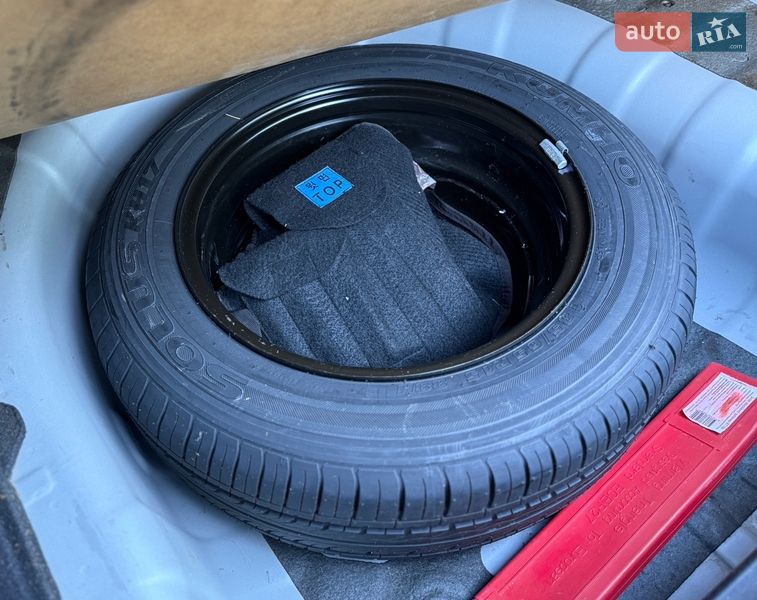 Седан Kia Rio 2011 в Киеве