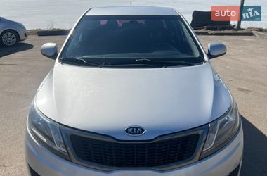 Седан Kia Rio 2012 в Бердичеве