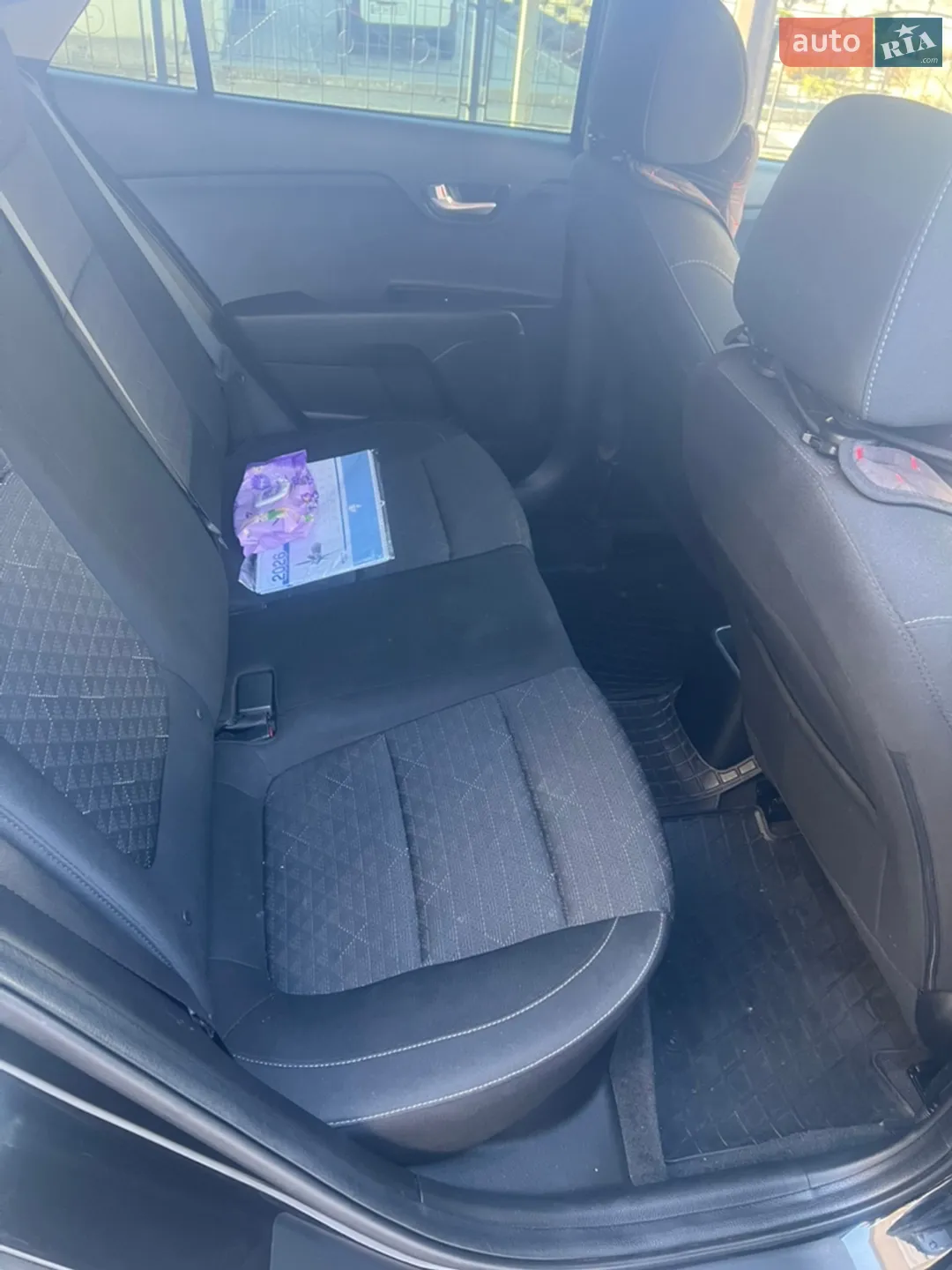 2019 Kia Rio - мініатюра 13