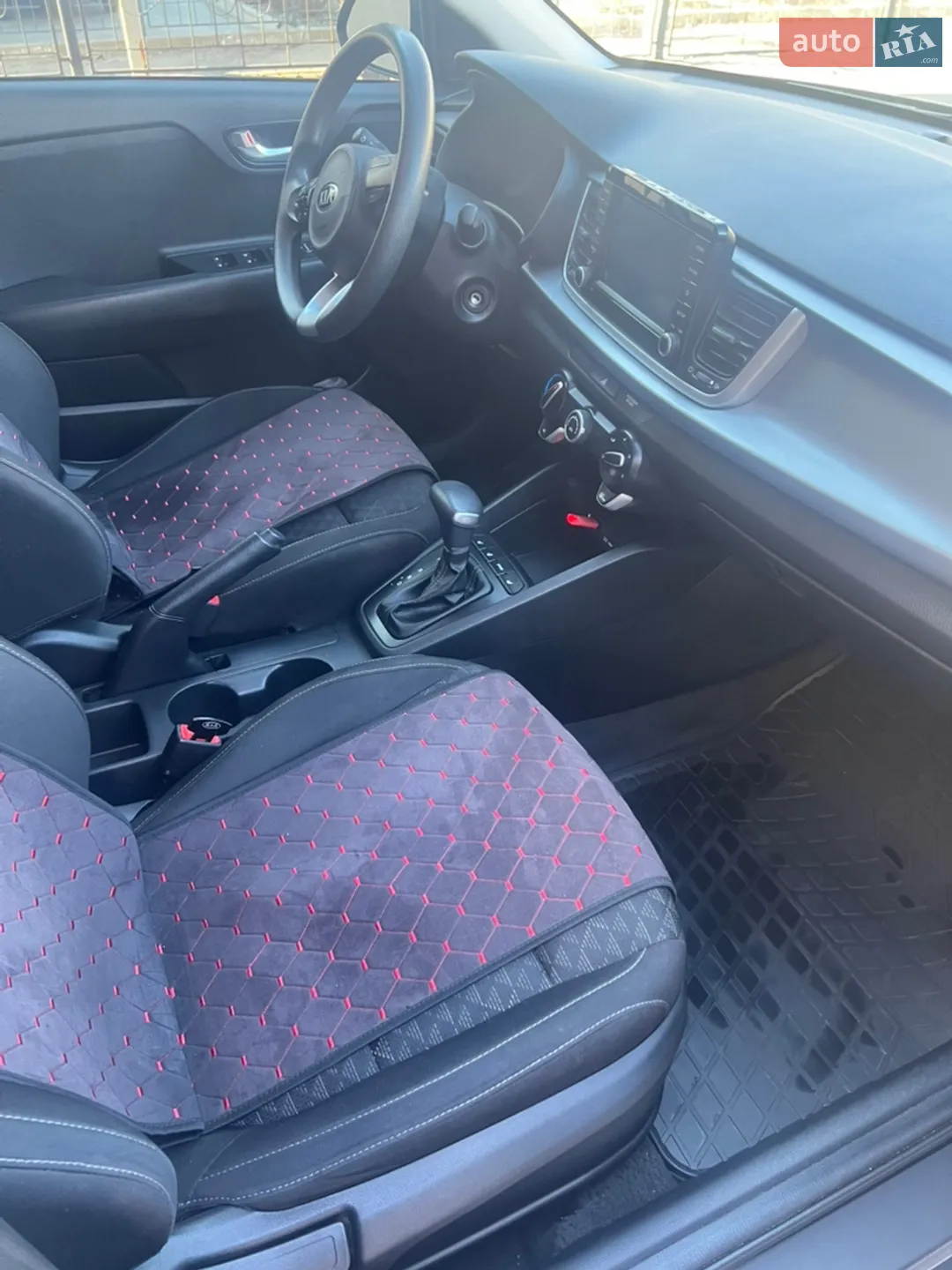 2019 Kia Rio - мініатюра 9