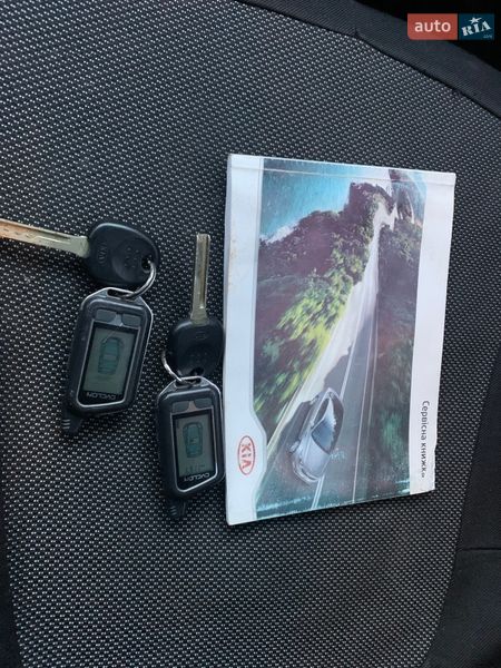 Седан Kia Rio 2013 в Киеве