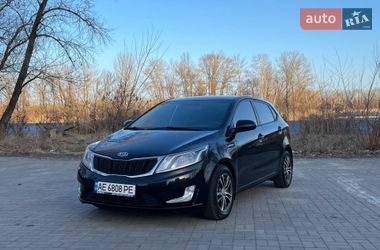Хэтчбек Kia Rio 2012 в Днепре