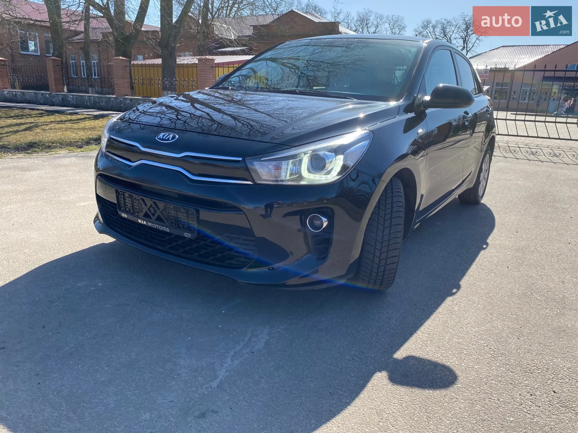 2017 Kia Rio - мініатюра 2