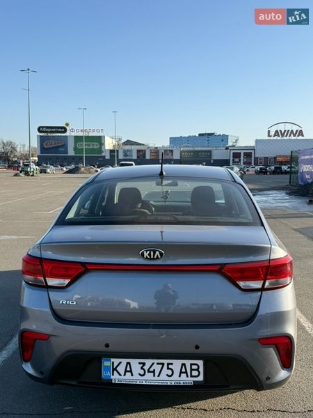 Седан Kia Rio 2019 в Києві
