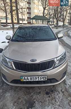Седан Kia Rio 2012 в Ирпене