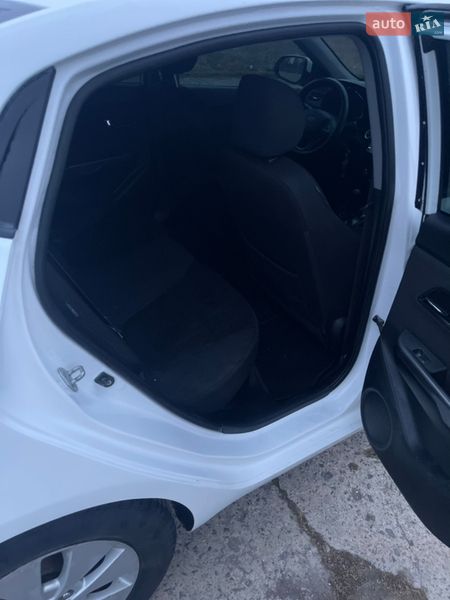 Седан Kia Rio 2012 в Одесі