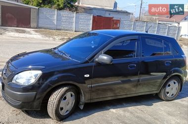 Хетчбек Kia Rio 2006 в Харкові