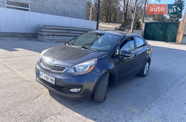 Седан Kia Rio 2015 в Львові
