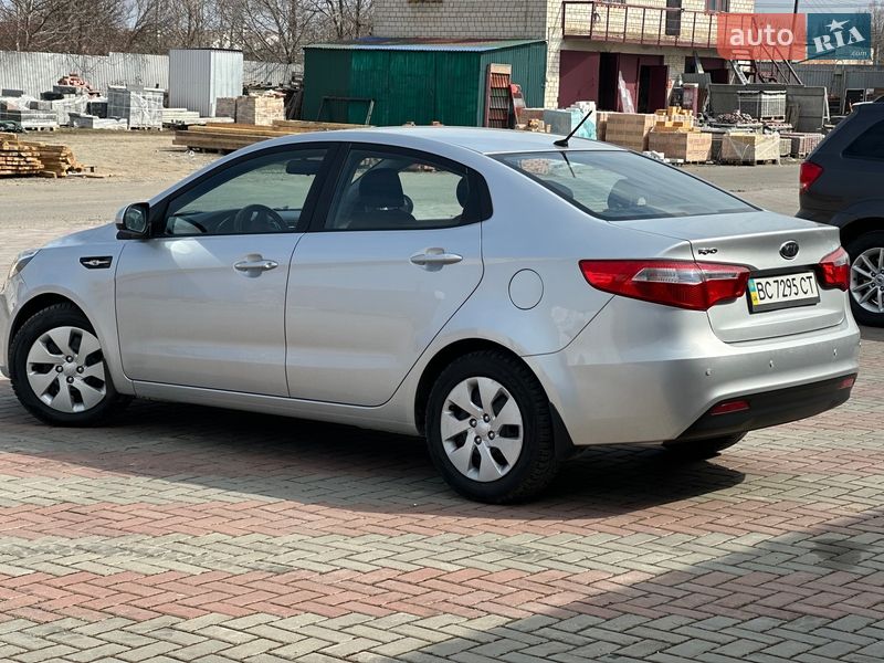 Седан Kia Rio 2012 в Ладыжине фото 8 Седан Kia Rio 2012 в Ладыжине