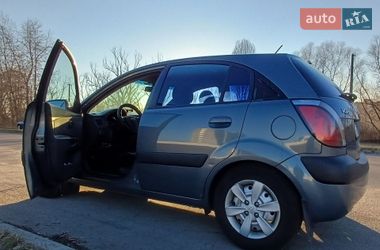 Хетчбек Kia Rio 2008 в Києві