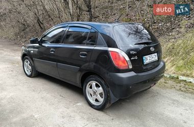 Хэтчбек Kia Rio 2009 в Ровно