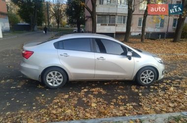 Седан Kia Rio 2017 в Харкові