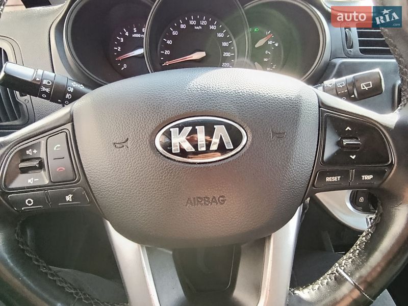 Хетчбек Kia Rio 2014 в Володимирі фото 11 Хетчбек Kia Rio 2014 в Володимирі