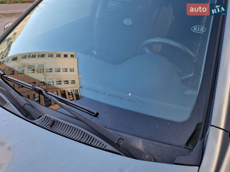 Седан Kia Rio 2007 в Вишневом фото 6 Седан Kia Rio 2007 в Вишневом