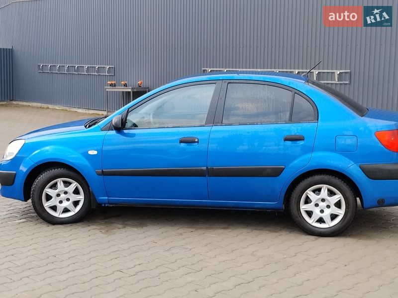 Седан Kia Rio 2007 в Каменец-Подольском