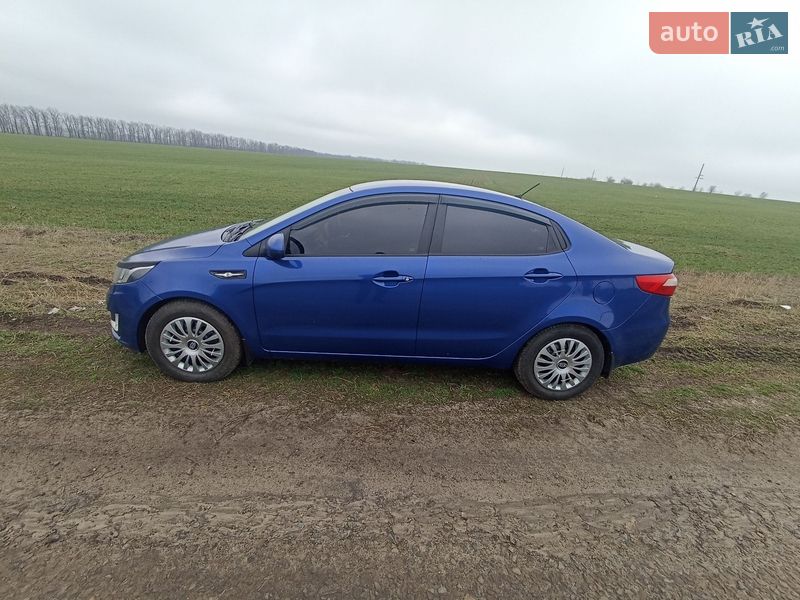 Седан Kia Rio 2012 в Харькове