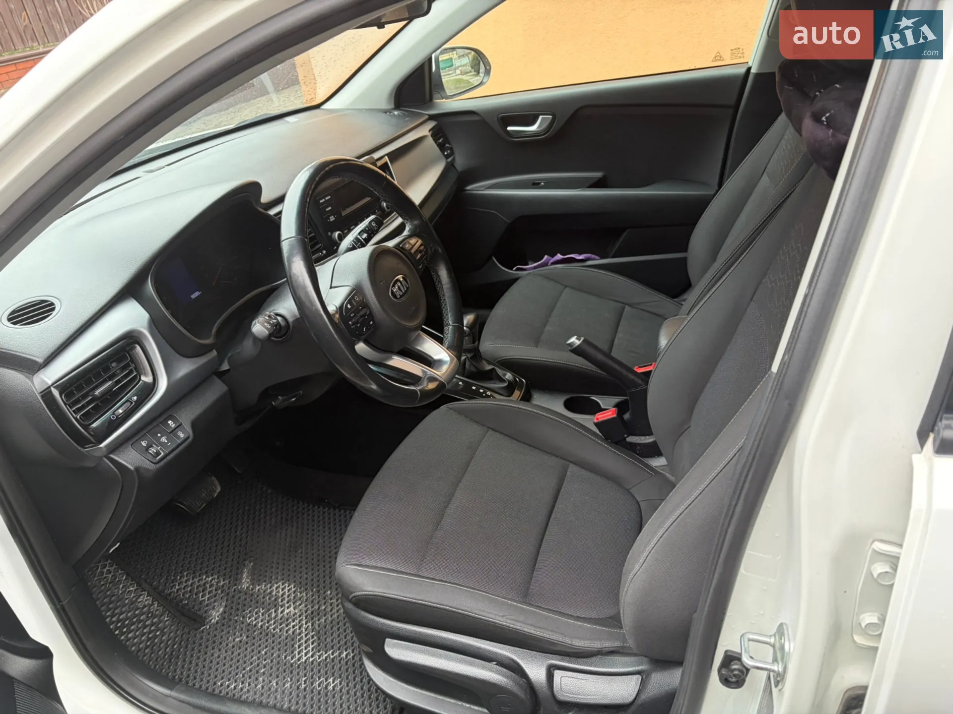 2017 Kia Rio - мініатюра 16