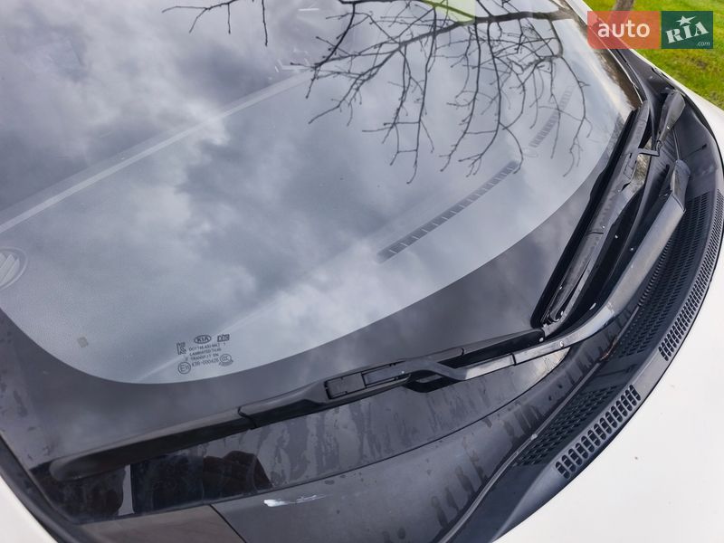 Седан Kia Rio 2015 в Харькове