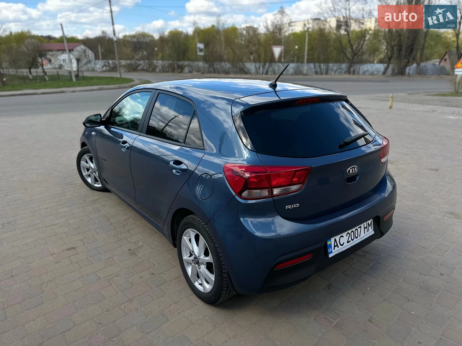 2020 Kia Rio - мініатюра 12