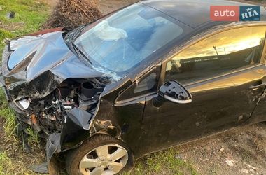 Хэтчбек Kia Rio 2012 в Киеве