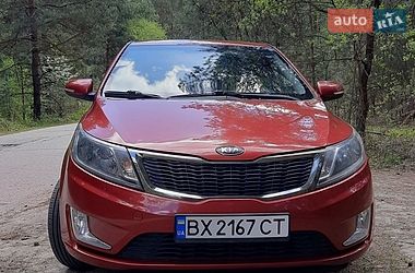 Седан Kia Rio 2012 в Нетешине