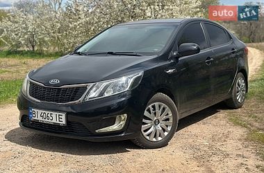 Седан Kia Rio 2012 в Полтаве